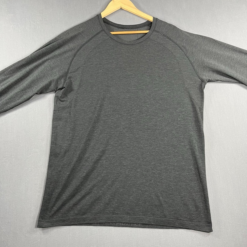 Lululemon Metal Vent Tech Long Sleeve Shirt WWE RAW NXT Charcoal Sz XL